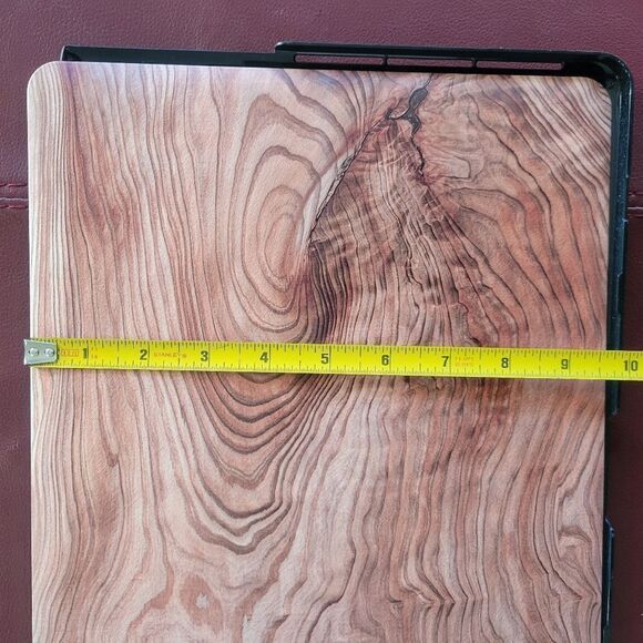 Wood Grain Effect 17" Macbook Laptop Case - Picture 7 of 8